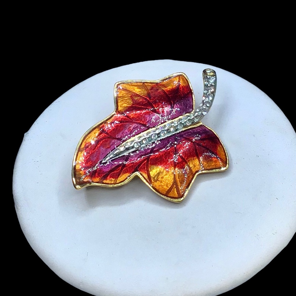 🌺Rare Bijoux Casico Brooch - Picture 10 of 10